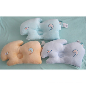 Coussin de tête de bébé en peluche